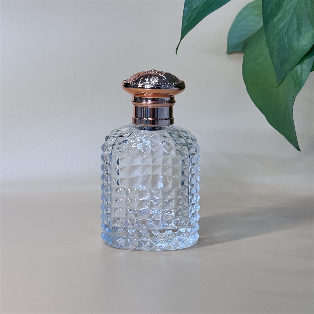 Patterned perfume lid